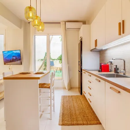 Luxurious Studio Apartment In The Heart Of Athens Exterior photo